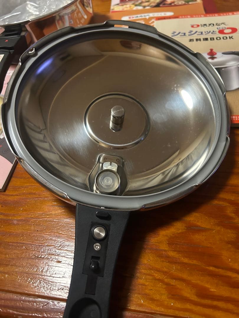 アサヒ軽金属 ゼロ活力鍋Mサイズ3.0L おもり2種類　説明書レシピ本4冊セット