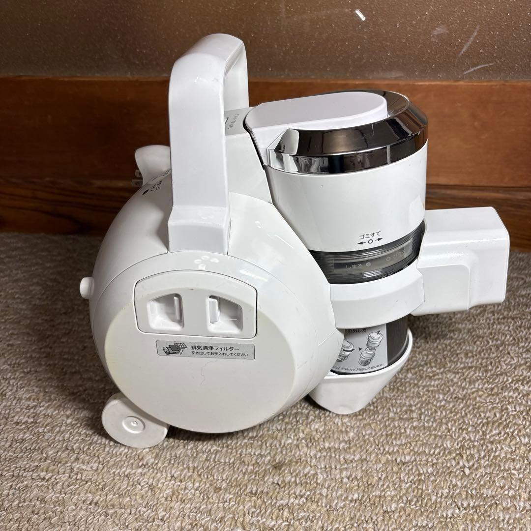 東芝クリーナー VC-S610X(w) 掃除機　サイクロン式
