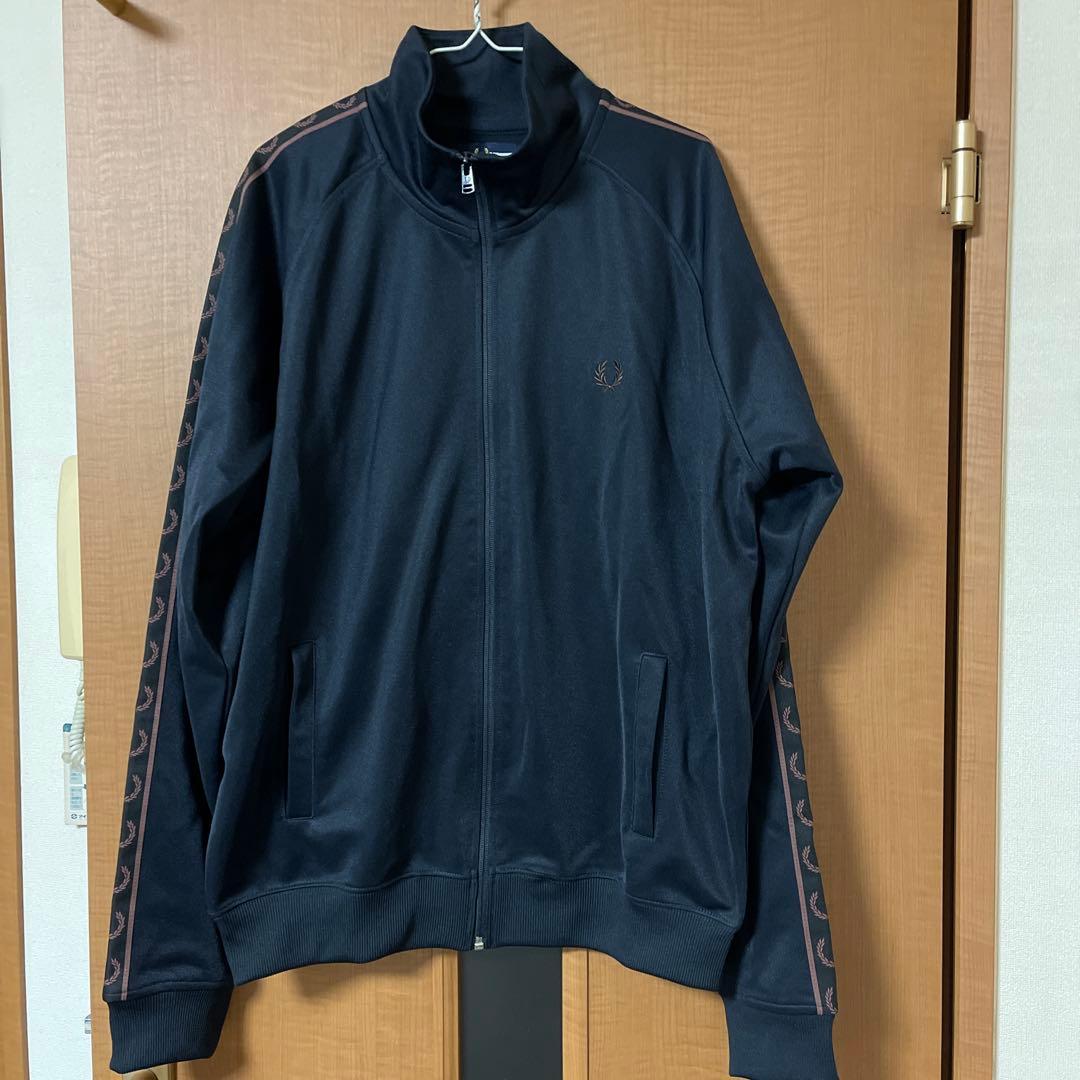 フレッドペリー トラックジャケット