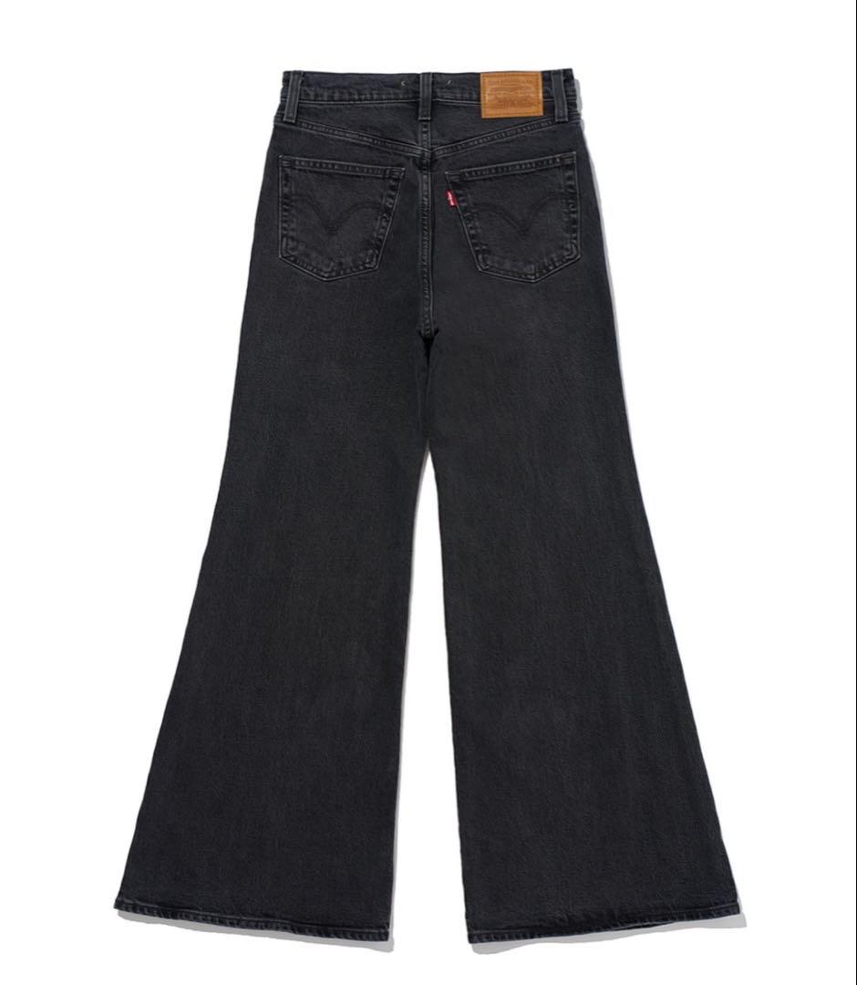 新品タグ付き／Levi＇s/リーバイス RIBCAGE BELLS