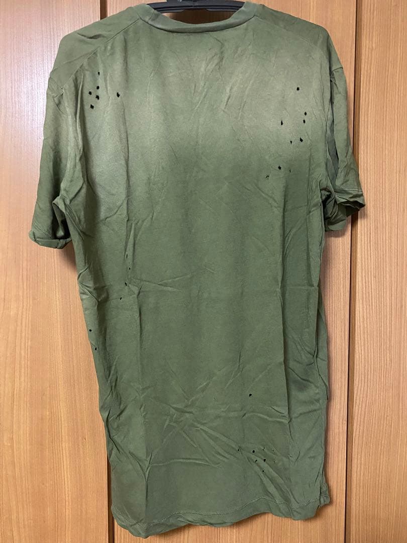 11 blue　DSQUARED2 Tシャツ　カーキ