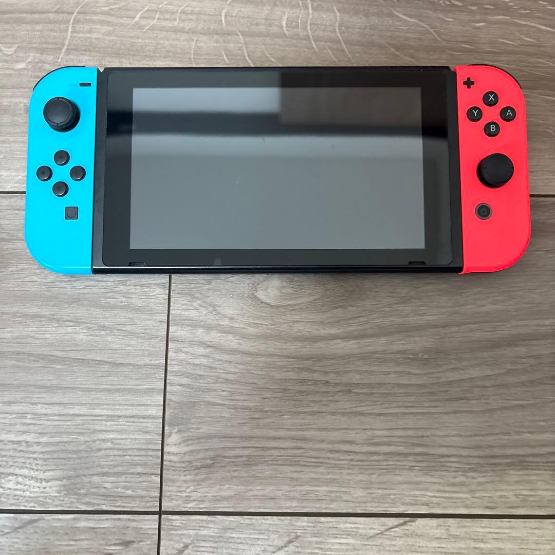 美品Switch本体
