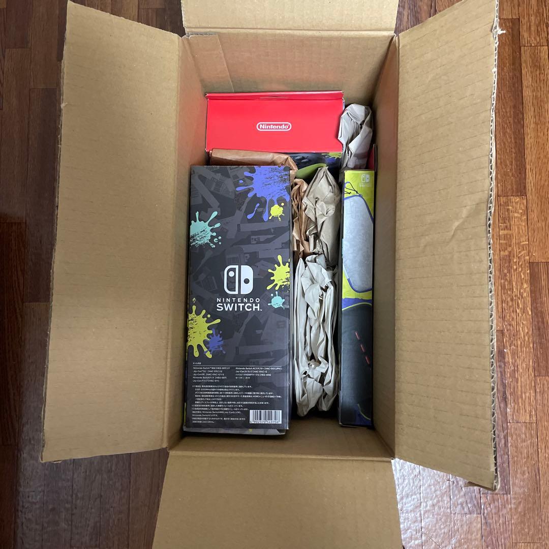 【美品】Switch スプラトゥーン3エディション＋プロコン＋ケースセット