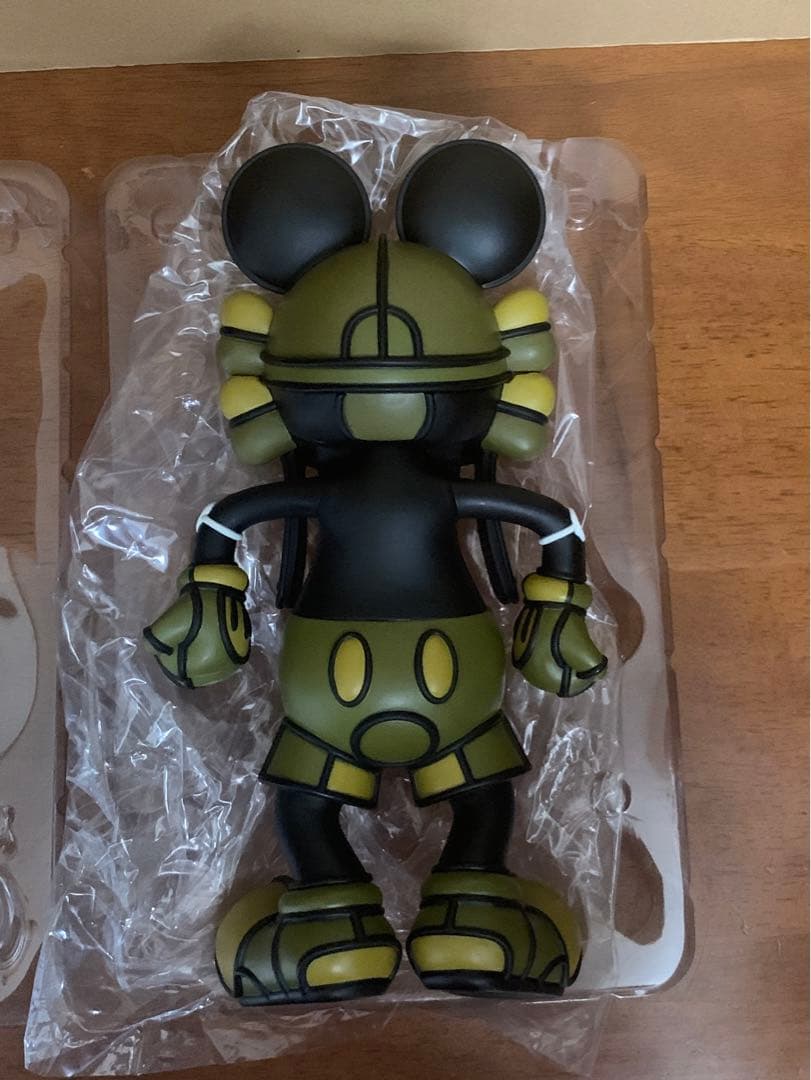 David Flores DeathsHead BlackBook Toy限定