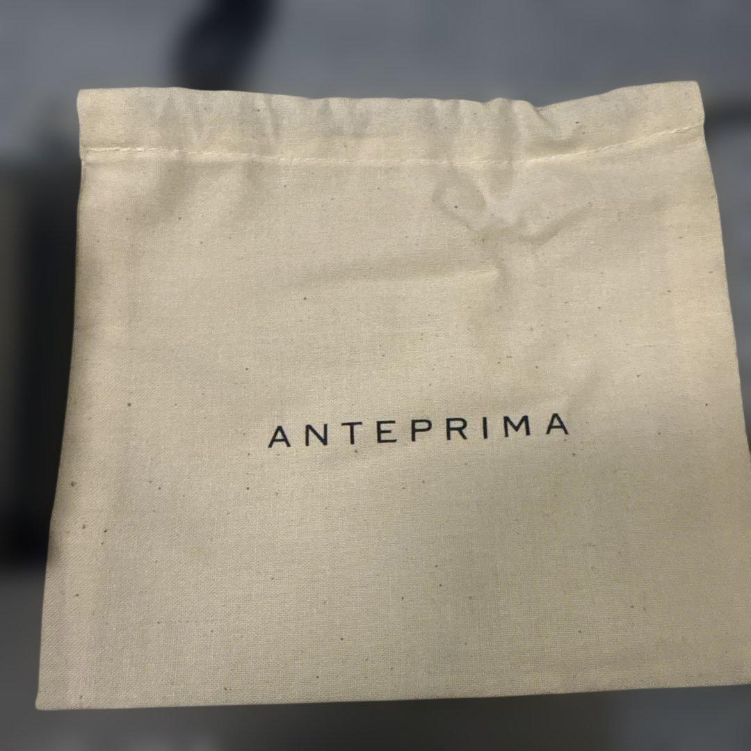 ANTEPRIMA パンダデザイン 三つ折り財布シルバー