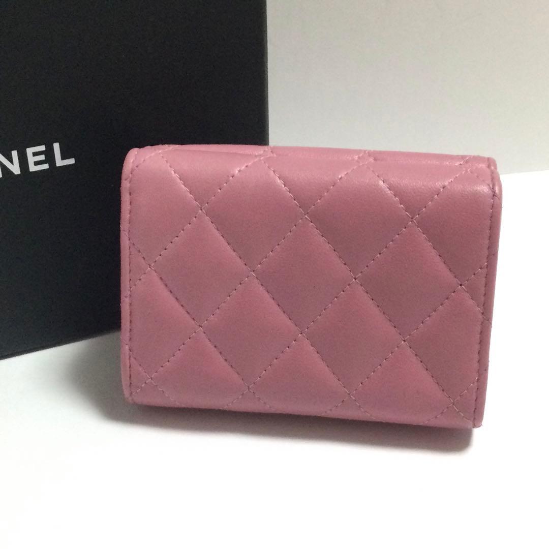 希少★シャネル マトラッセ ココスター ラムスキン　ウォレット 三つ折り財布