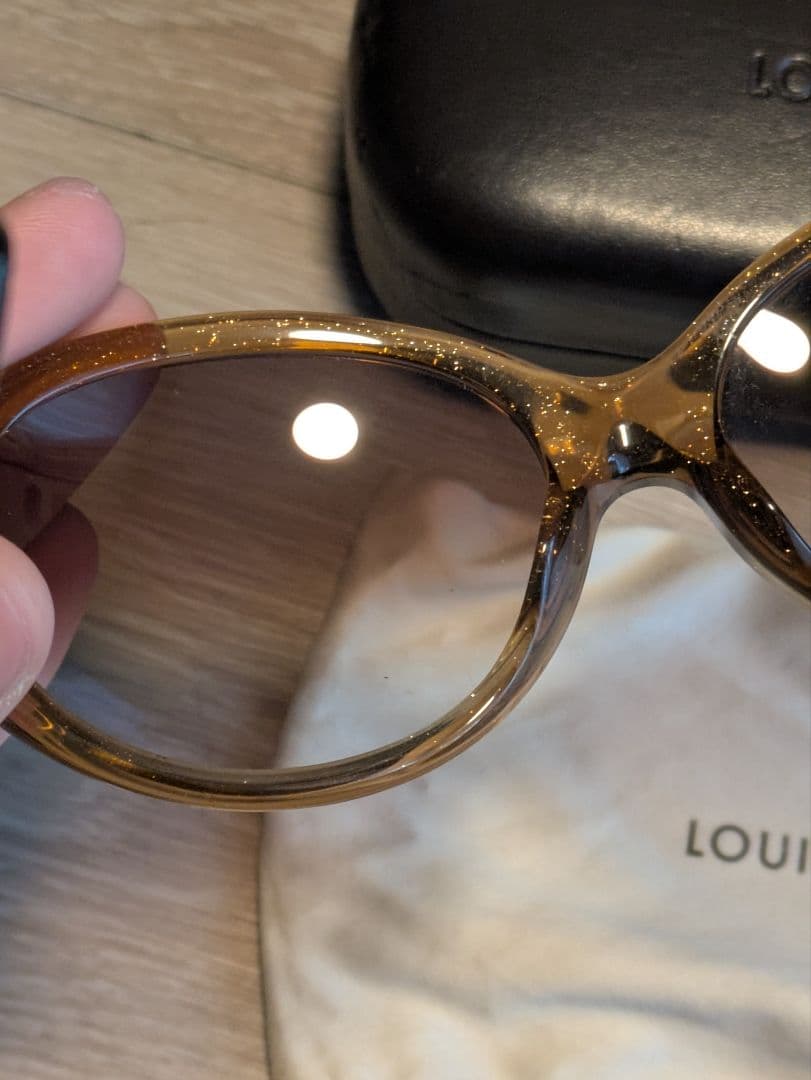 Louis Vuitton ラウンド型サングラス　z0032e