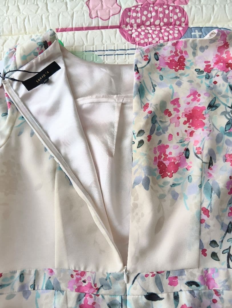 【未使用タグ付】SunaUna　スーナウーナ　花柄シフォンワンピース　М