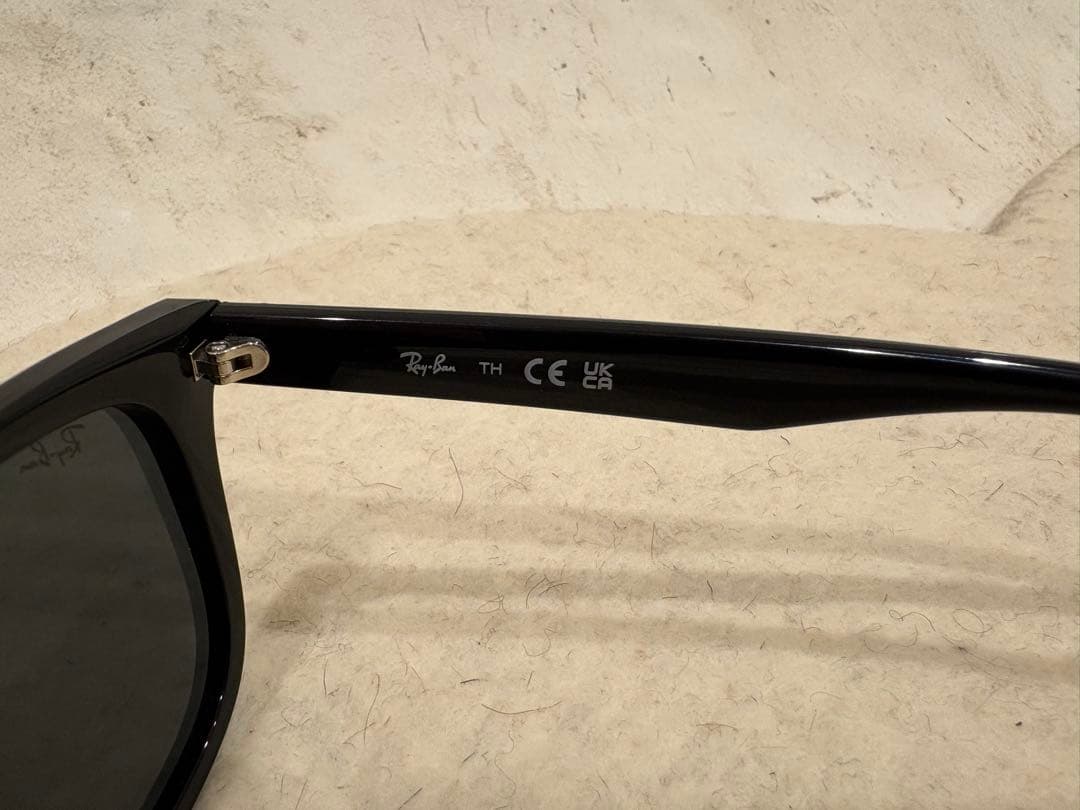 Ray-Ban rb4391d 601/87 【Sunglass Hut付き❗️】