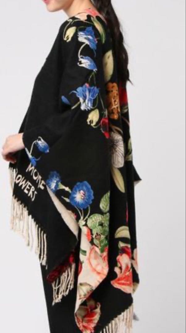 Desigual 花柄 ポンチョ　大判ストール　リバーシブル　膝掛け　羽織り