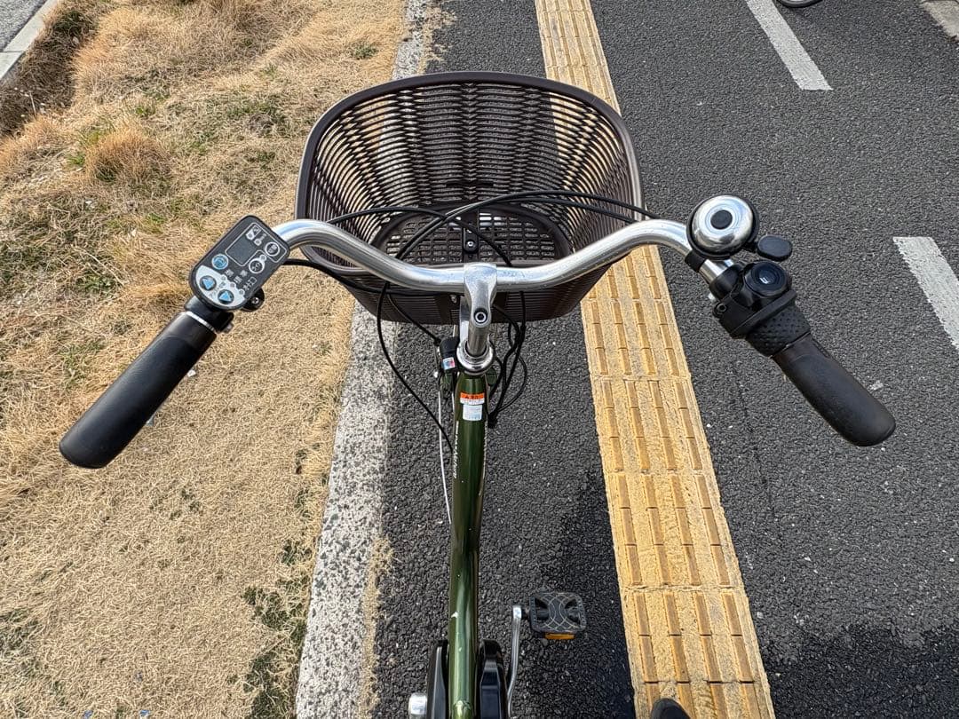 中古YAMAHA電動アシスト自転車　8.9Ah 大阪　097