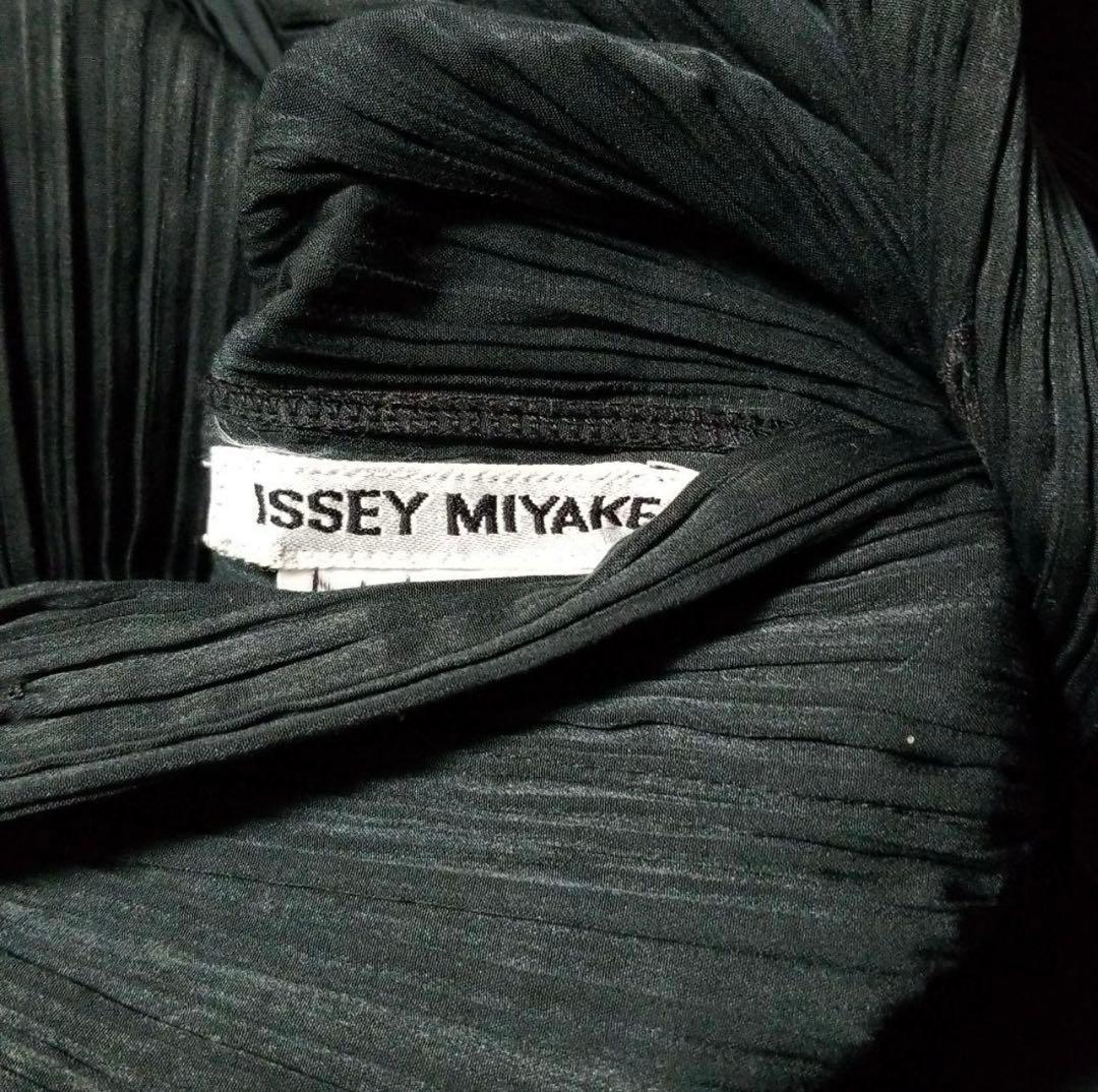 ISSEY MIYAKE ブラック プリーツ テーラードジャケット
