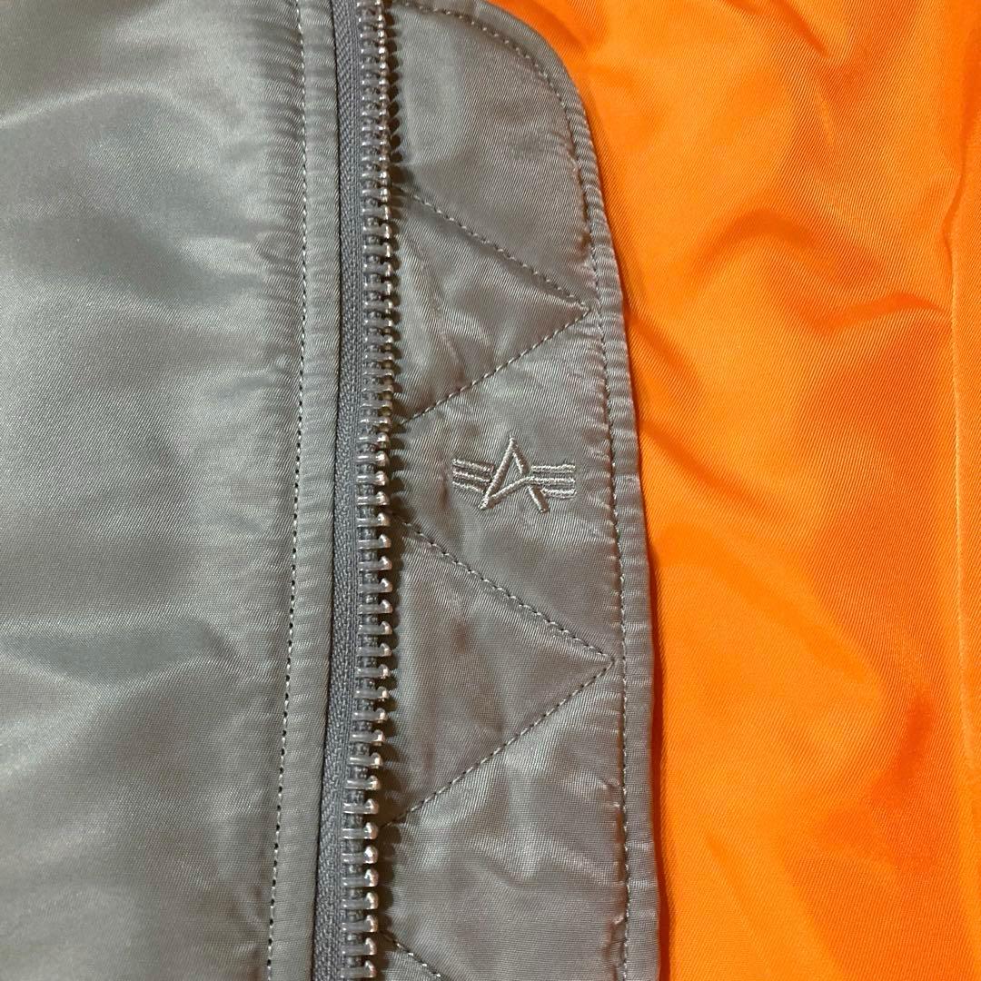 【希少カラー・ビッグサイズ】 アルファインダストリーズ　現行　シルバー　XL