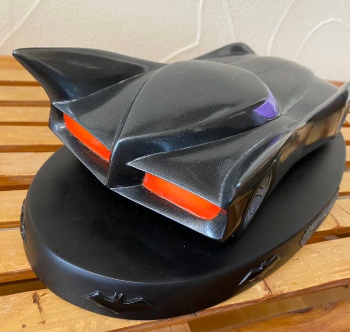 バットマン・ニューバットマンアドベンチャーズ2500限定バットモービルスタチュー
