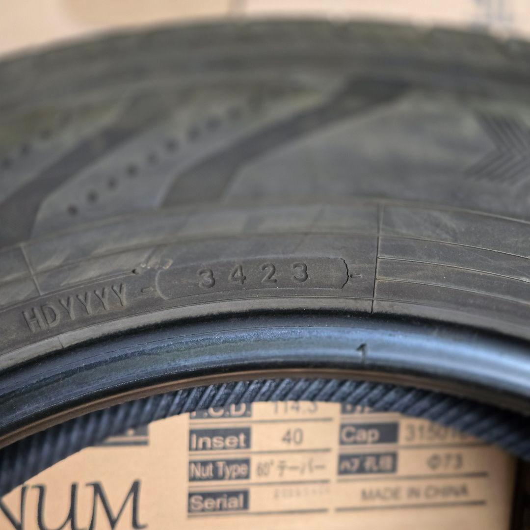 ヨコハマ ADVAN V03 225/60R18 2本 アルファード等