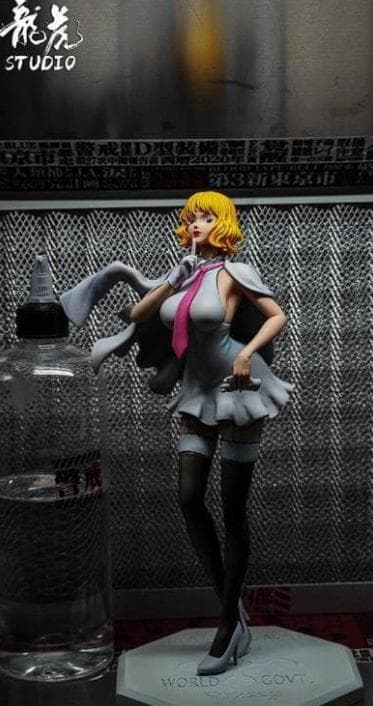 ワンピース　CP0　ステューシー　ガレージキット　フィギュア