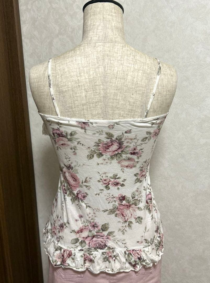 L'EST ROSE フリル♡リボン♡バラ柄 キャミソール 美品❤︎可愛い系