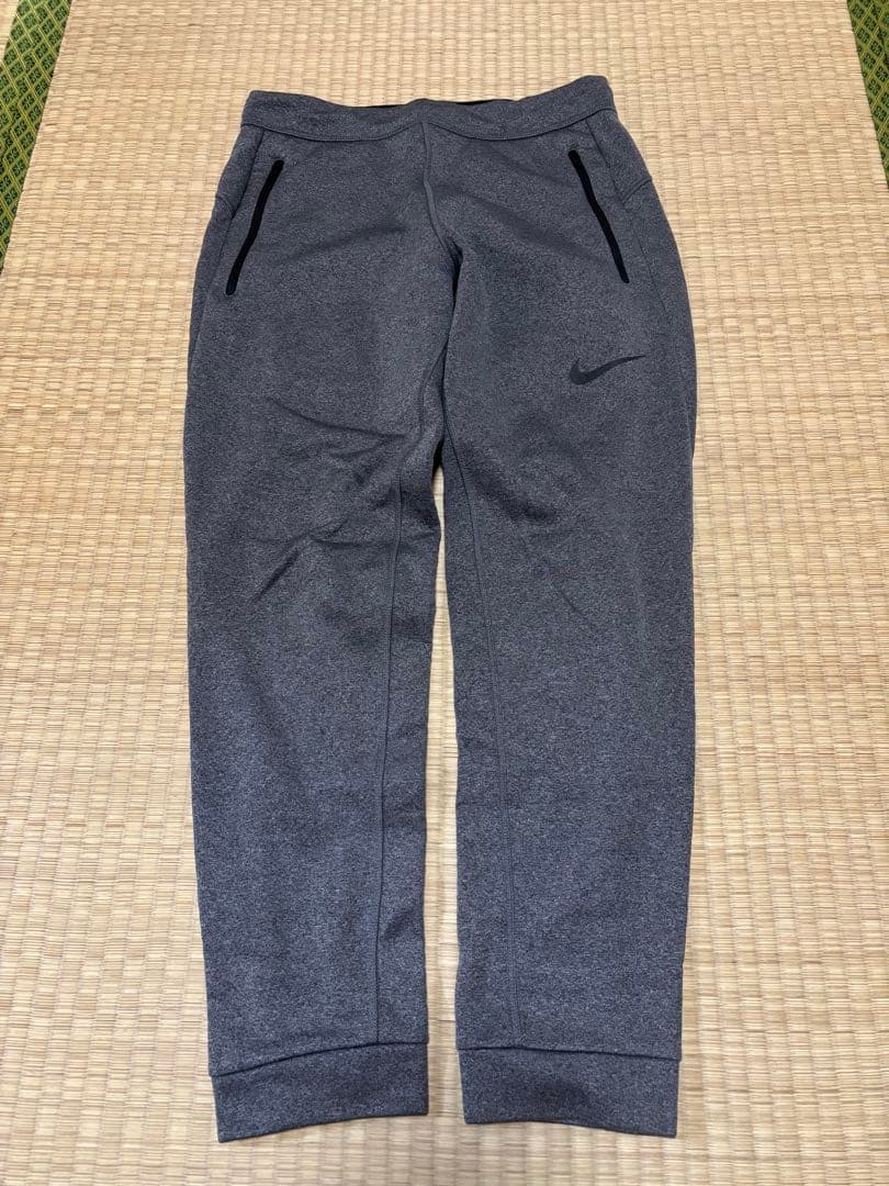 Nike グレー ジャージ上下セット