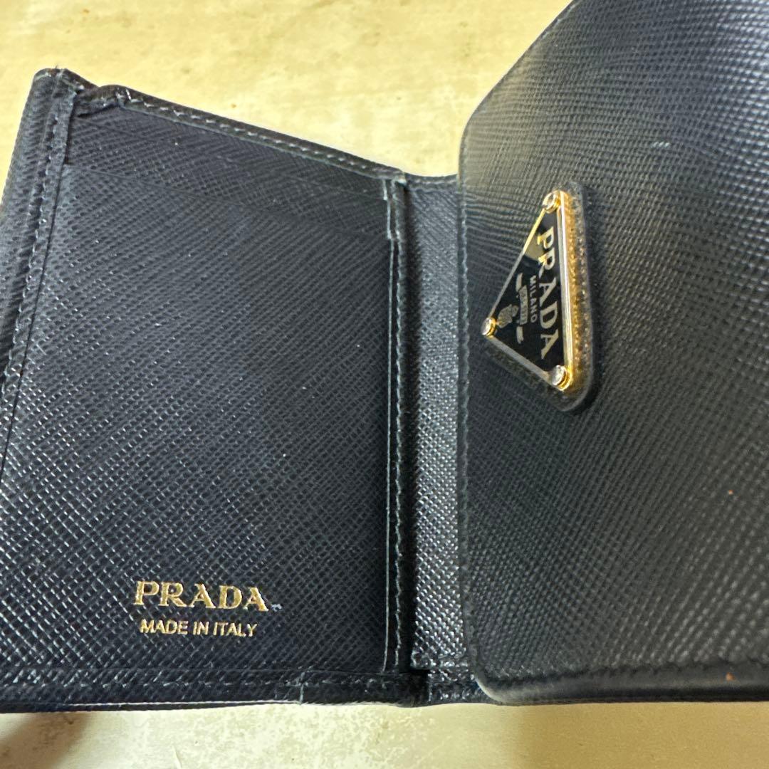 『美品』Prada 財布　サイファーノトライアングル　三つ折り　1mh043