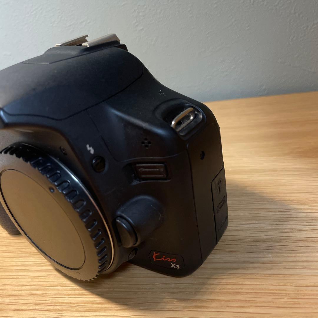 Canon Kiss X3 デジタル一眼レフ【現状品】297
