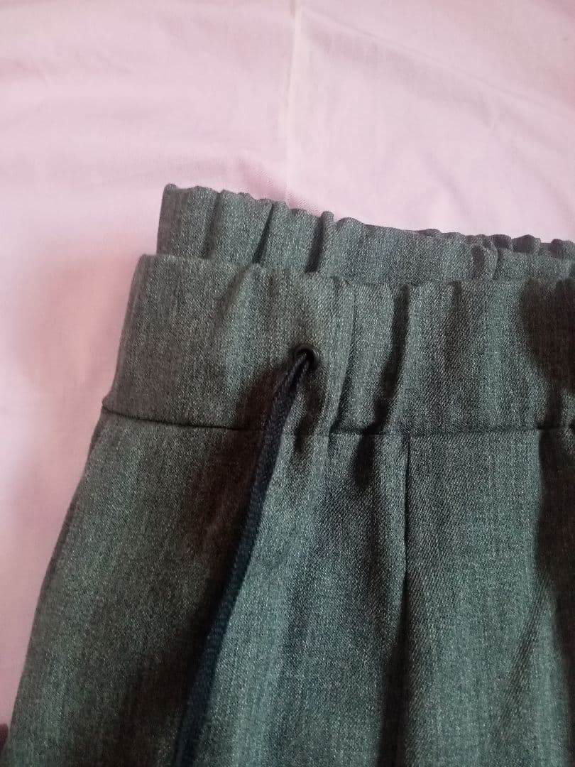 ato　アトウ　ウールサルエルパンツ　サイズ48　グレー