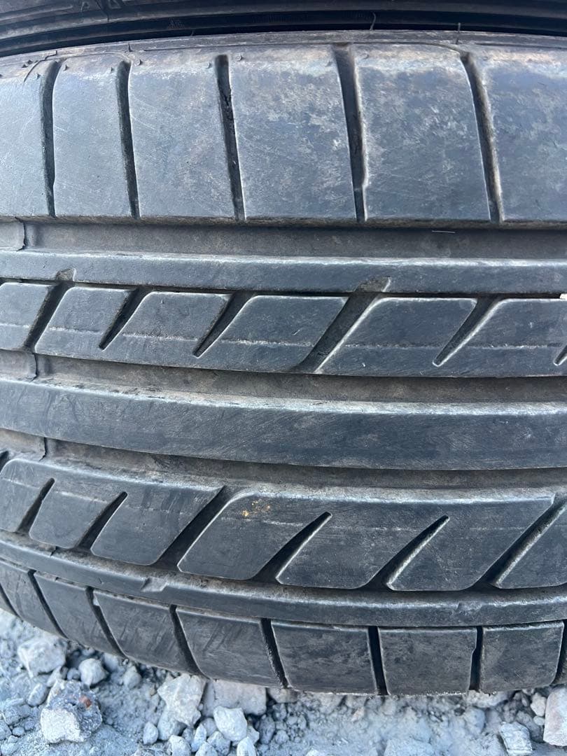 グッドイヤー　イーグル　lsエグゼ　245/45r18 22年製　バリ山