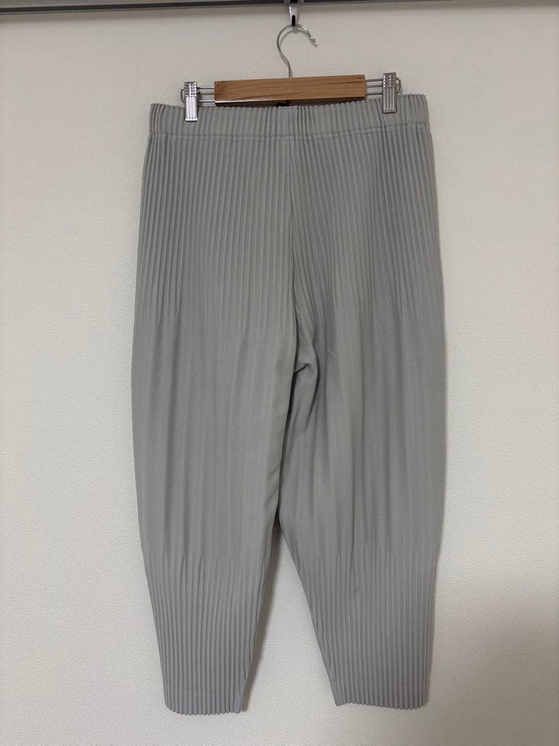 HOMME PLISSE ISSEY MIYAKE パンツ ライトグレーサイズ2