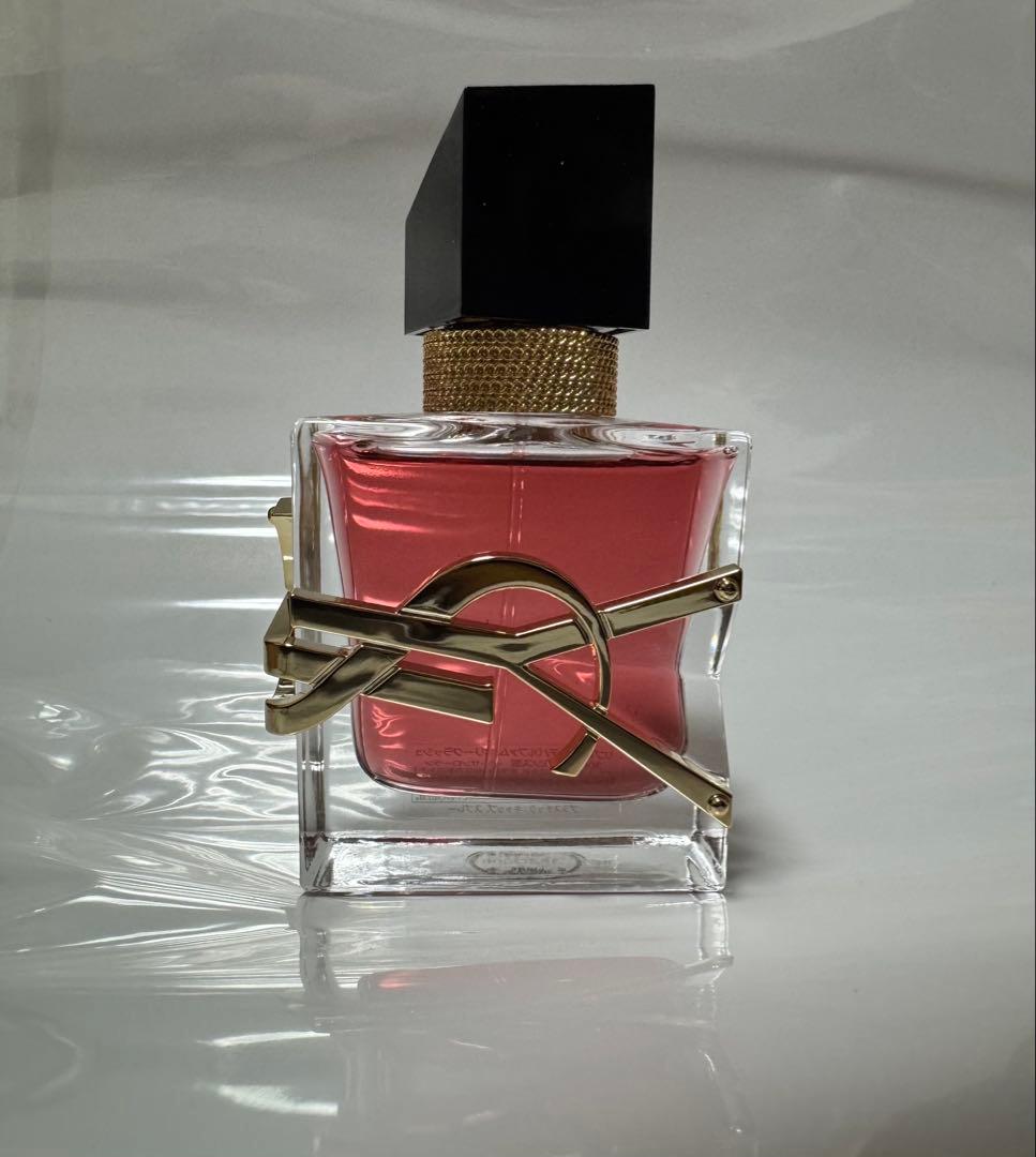 【5日まで値下げ】YSL リブレ オーデパルファム ベリークラッシュ 30ml