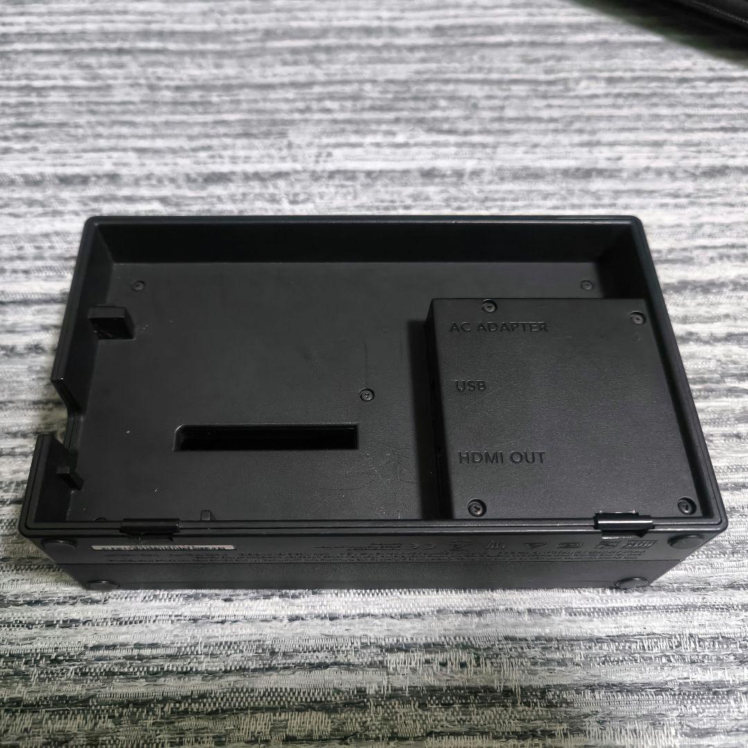 動作品 初代 Nintendo Switch 本体・ドック・64GBSDカード付