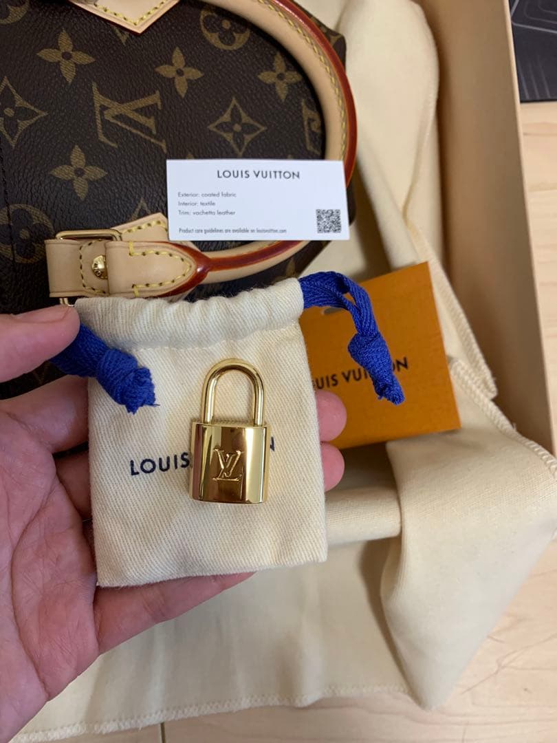 louis vuitton speedy 25 スピーディ・バンドリエール 25