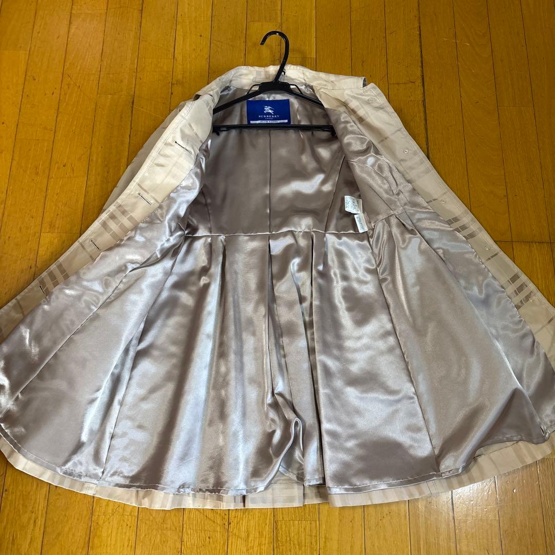 BURBERRY ベージュ フレアスリーブ トレンチコート