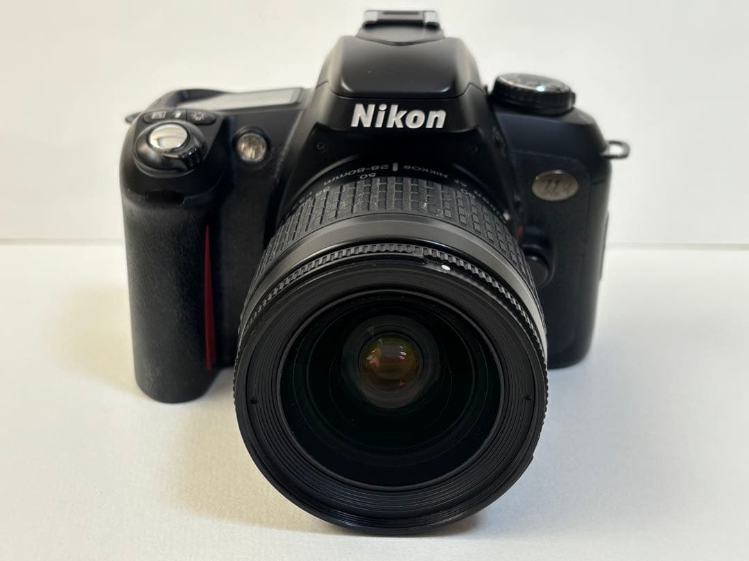フィルム一眼レフ Nikon U2 ブラック 28-80mmレンズ付き