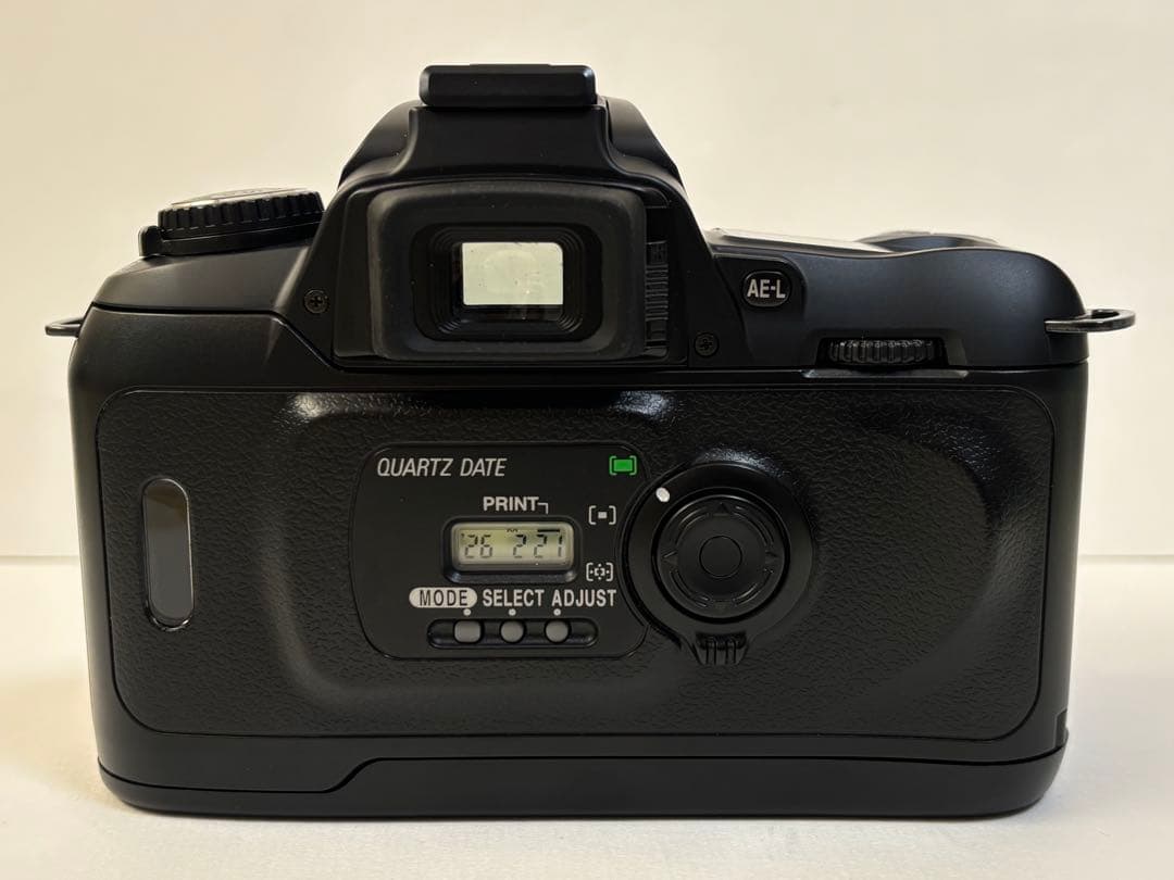 フィルム一眼レフ Nikon U2 ブラック 28-80mmレンズ付き