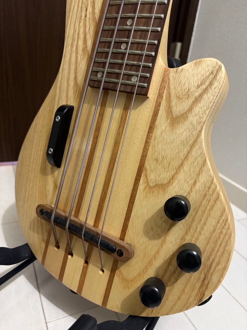 MAHALO ウクレレベース