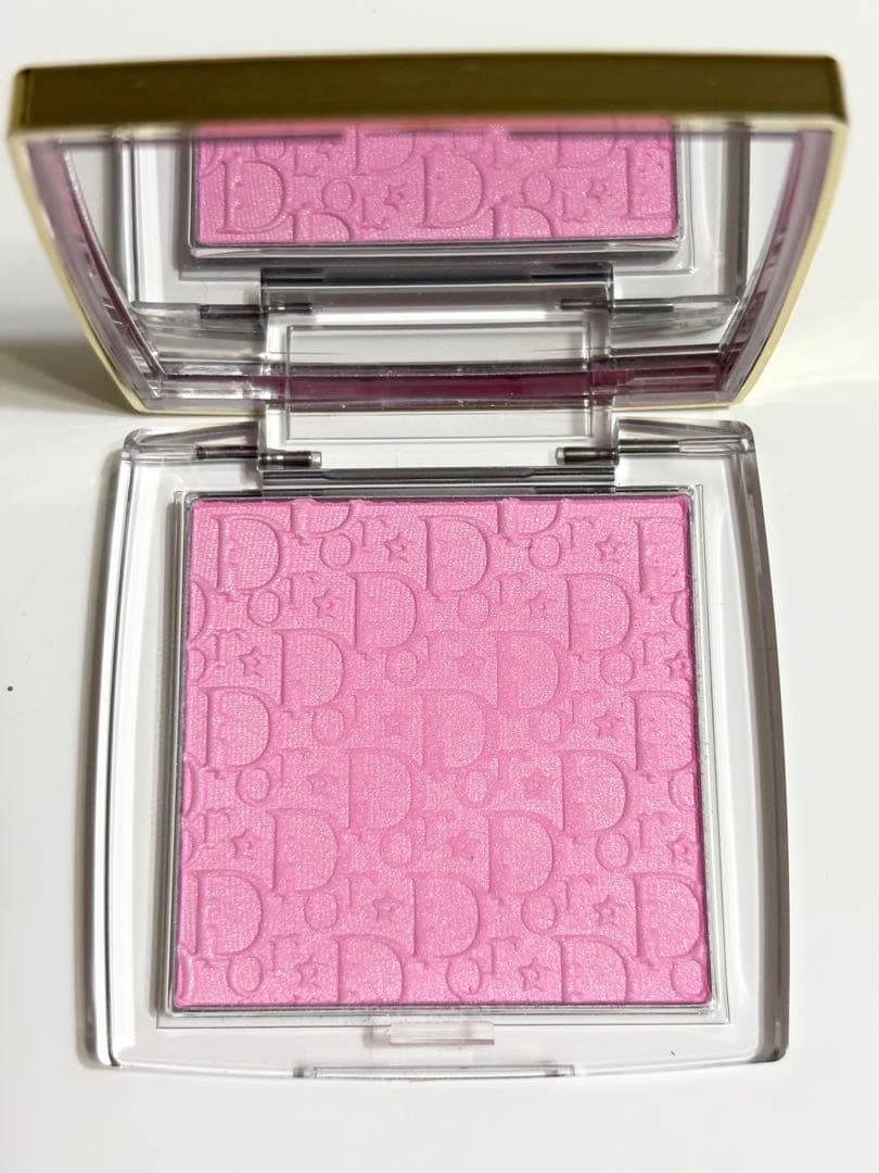 ★DIOR★バックステージ ロージー グロウ ホリデー 2025 限定