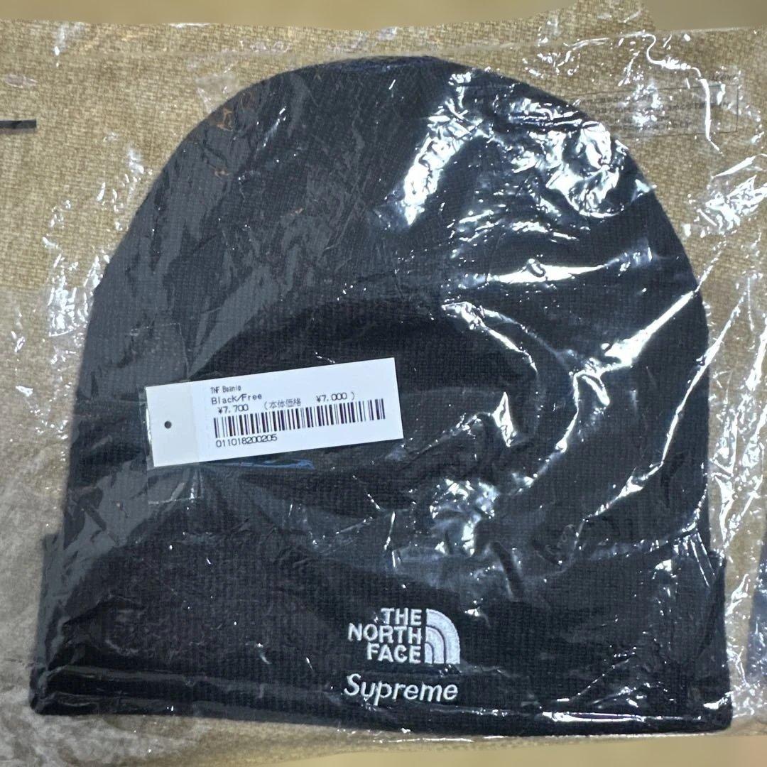 supreme NORTH FACE コラボ　ニット帽　ビーニー
