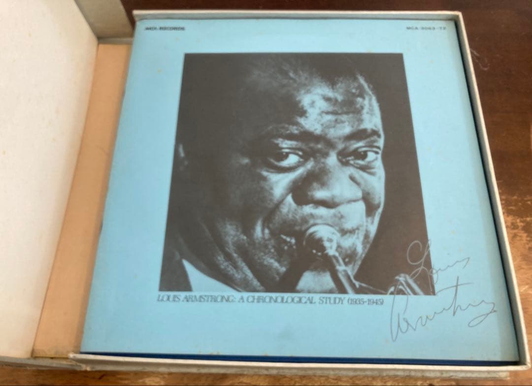 ■極美盤◾️歴史的名盤10LP+10”×2国内限定ボックス◾️LOUIS ARMST