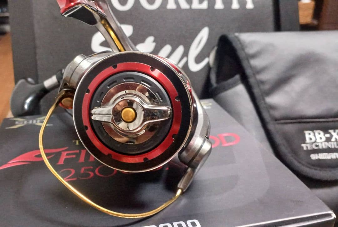 シマノ BB-X TECHNIUM Mg FIRE BLOOD 2500DXG