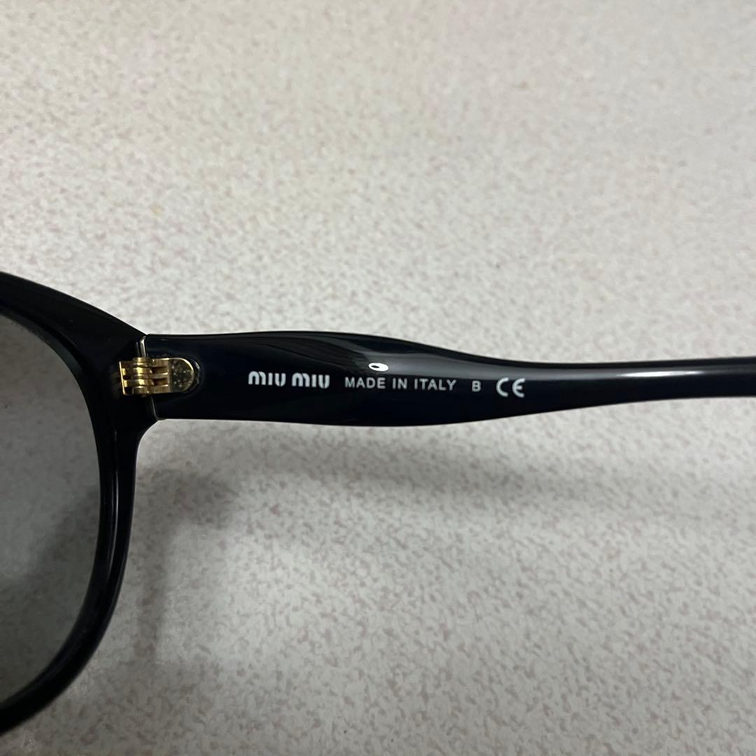 miu miu ミュウミュウ サングラス SMU03N-A 付属品あり 黒 美品