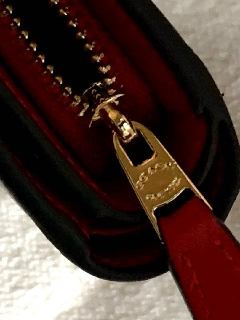 ［新品未使用品］COACH 二つ折り財布 ブラウン/レッドシグネチャー