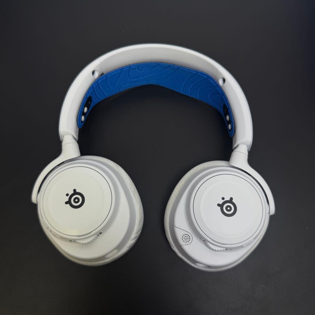 ヘッドホン Steelseries Arctis Nova 7 P