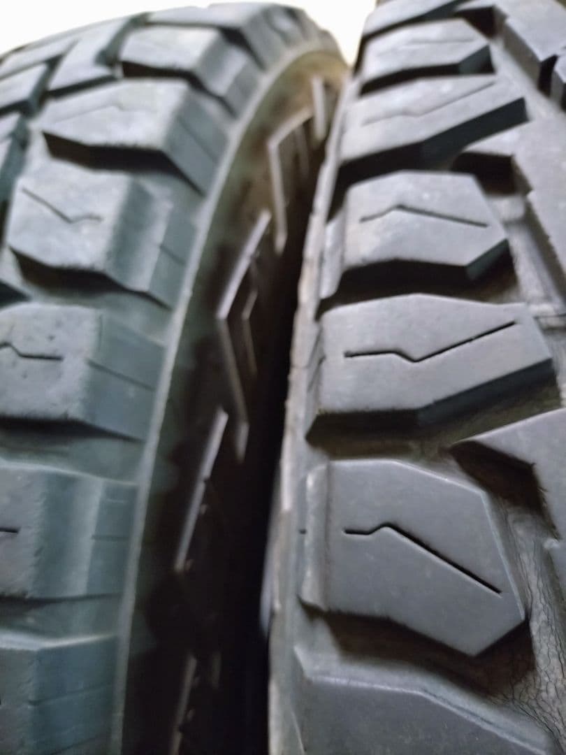 溝有！185/85r16　TOYOTIRES　OPEN　 COUNTRY　４本