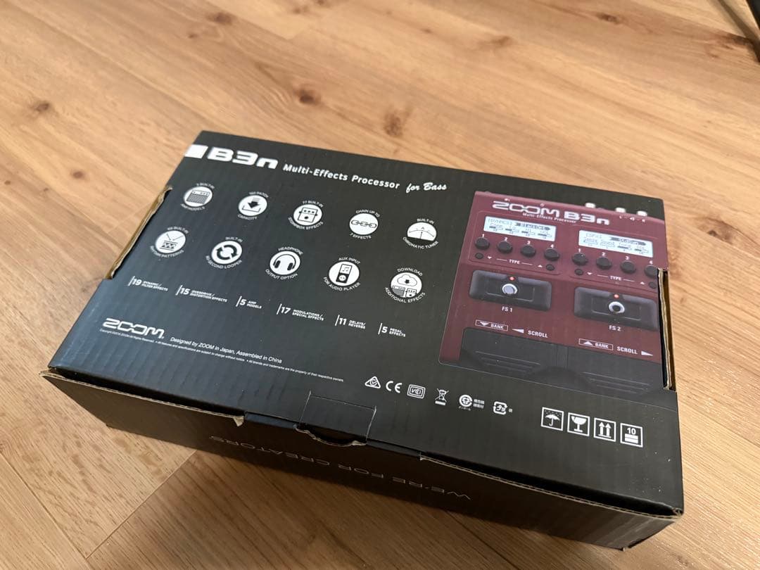 ZOOM B3n マルチエフェクトプロセッサー