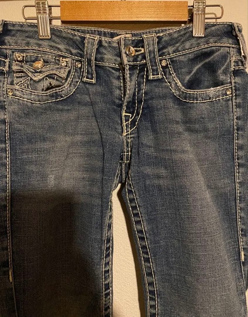 True Religion ローライズデニム