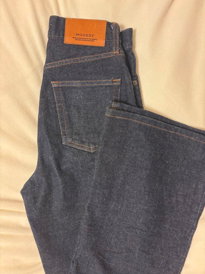 MOUSSY MVSフレア　25インチ