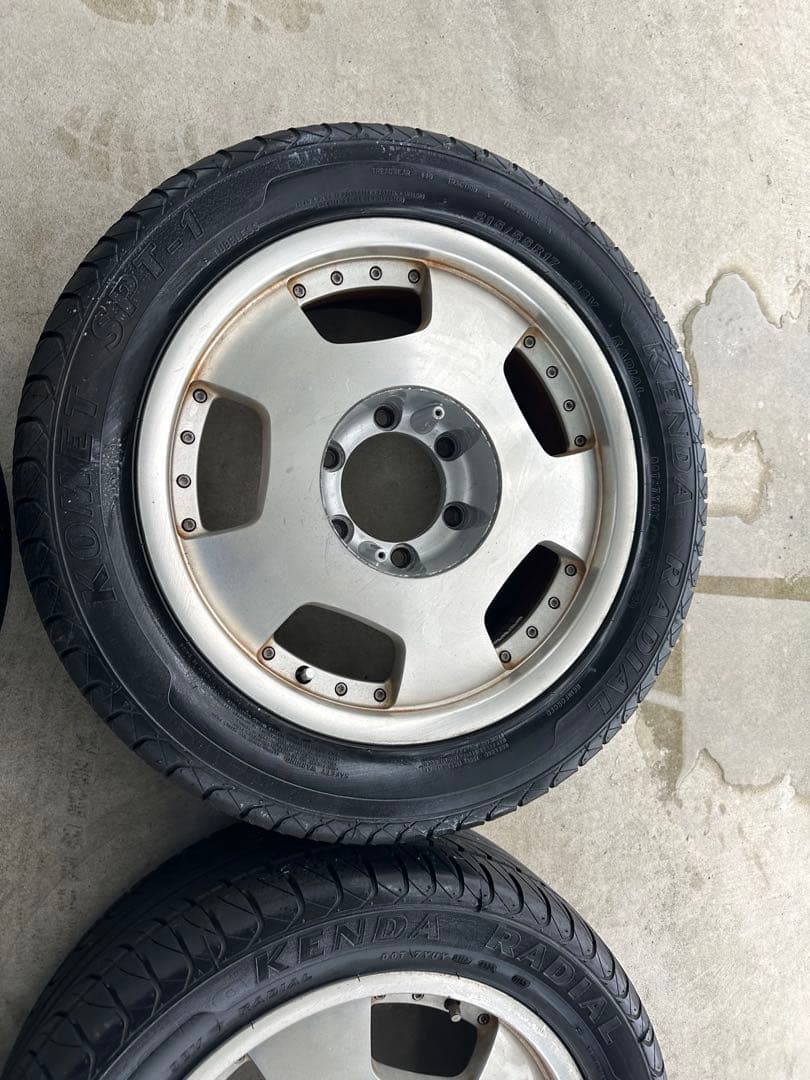 送料無料　215/55R17 ハイエースから取外
