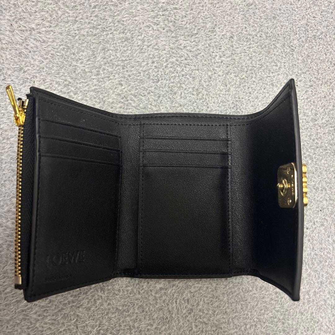 LOEWE トライフォールドウォレット　三つ折り
