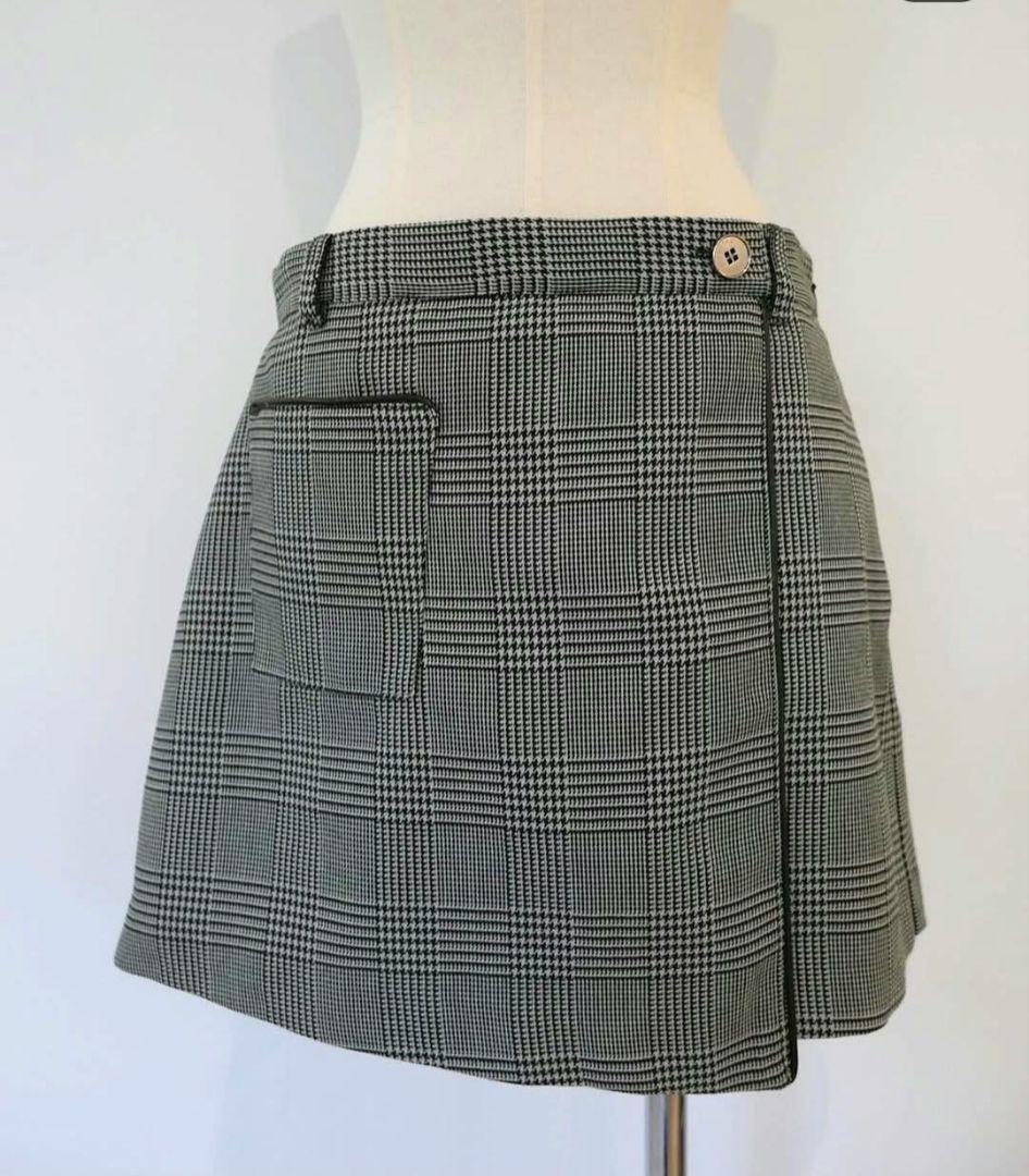 未使用タグ付きロージーモンスターwrap skirt like culottes