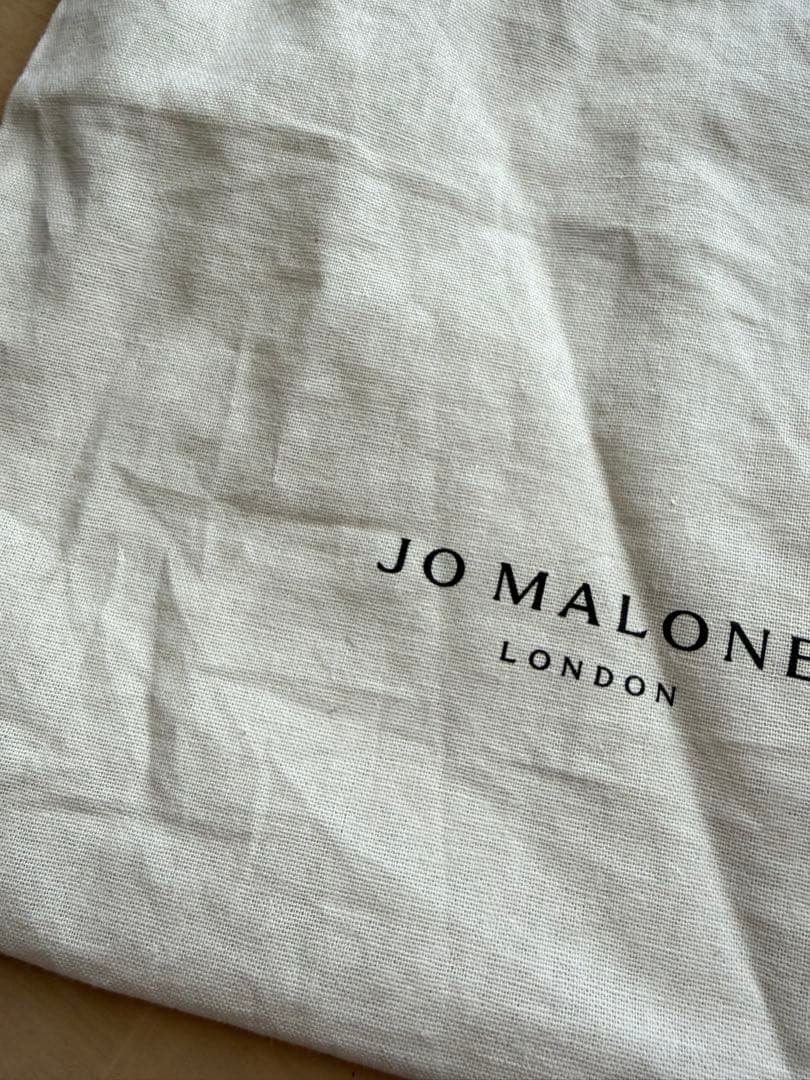 JO MALONE イングリッシュオーク&ヘーゼルナッツ