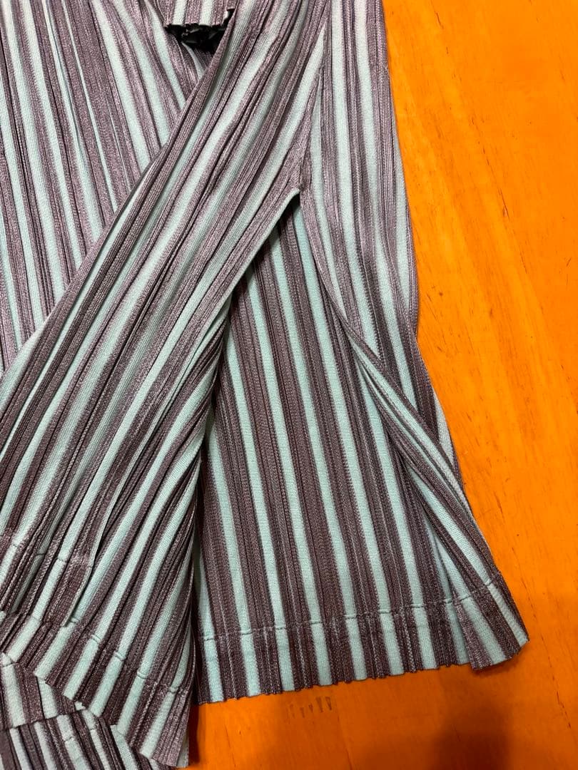 訳あり更に値下げ中★PLEATS PLEASE ロング丈カーディガン